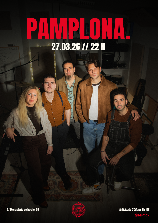 PARED CON PARED. en Pamplona